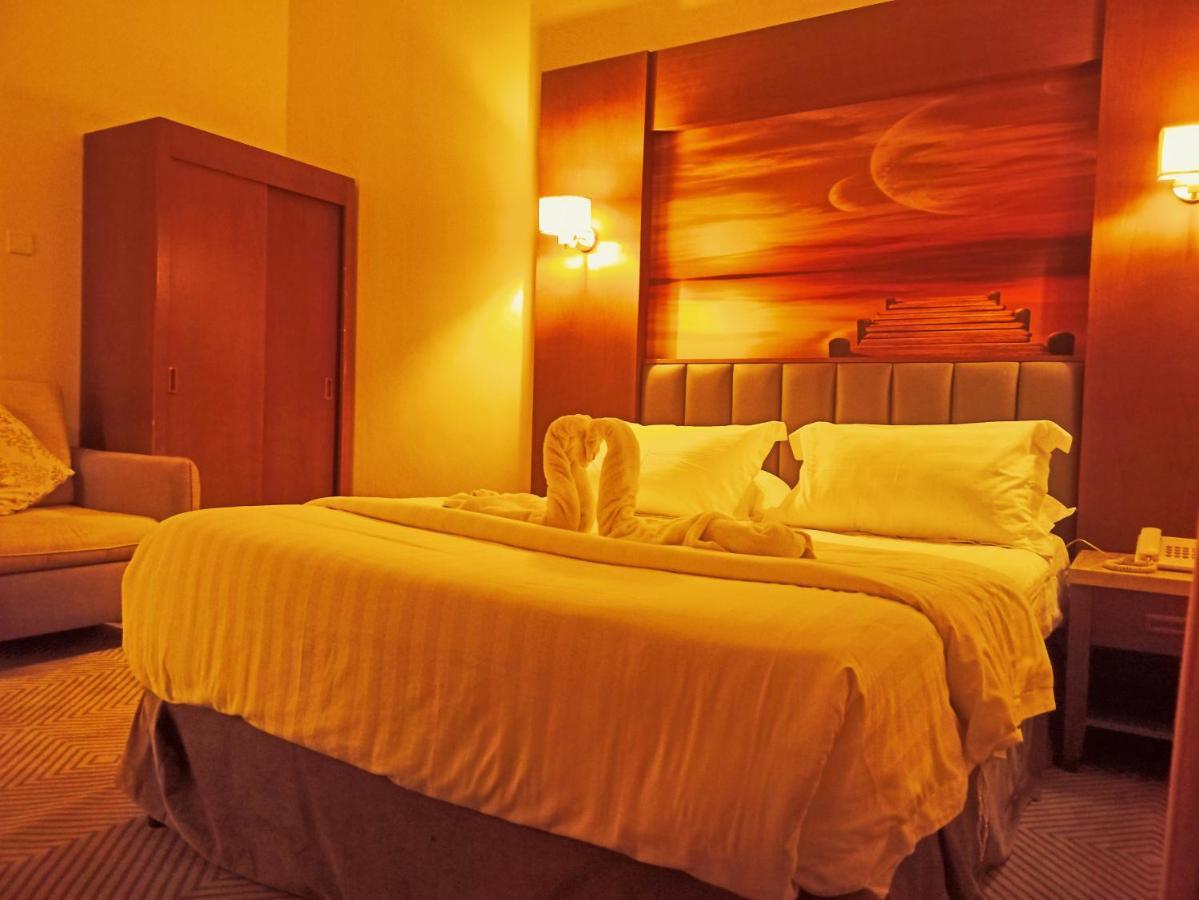 Aparthotel Taraf Yanbu 2 Exteriér fotografie