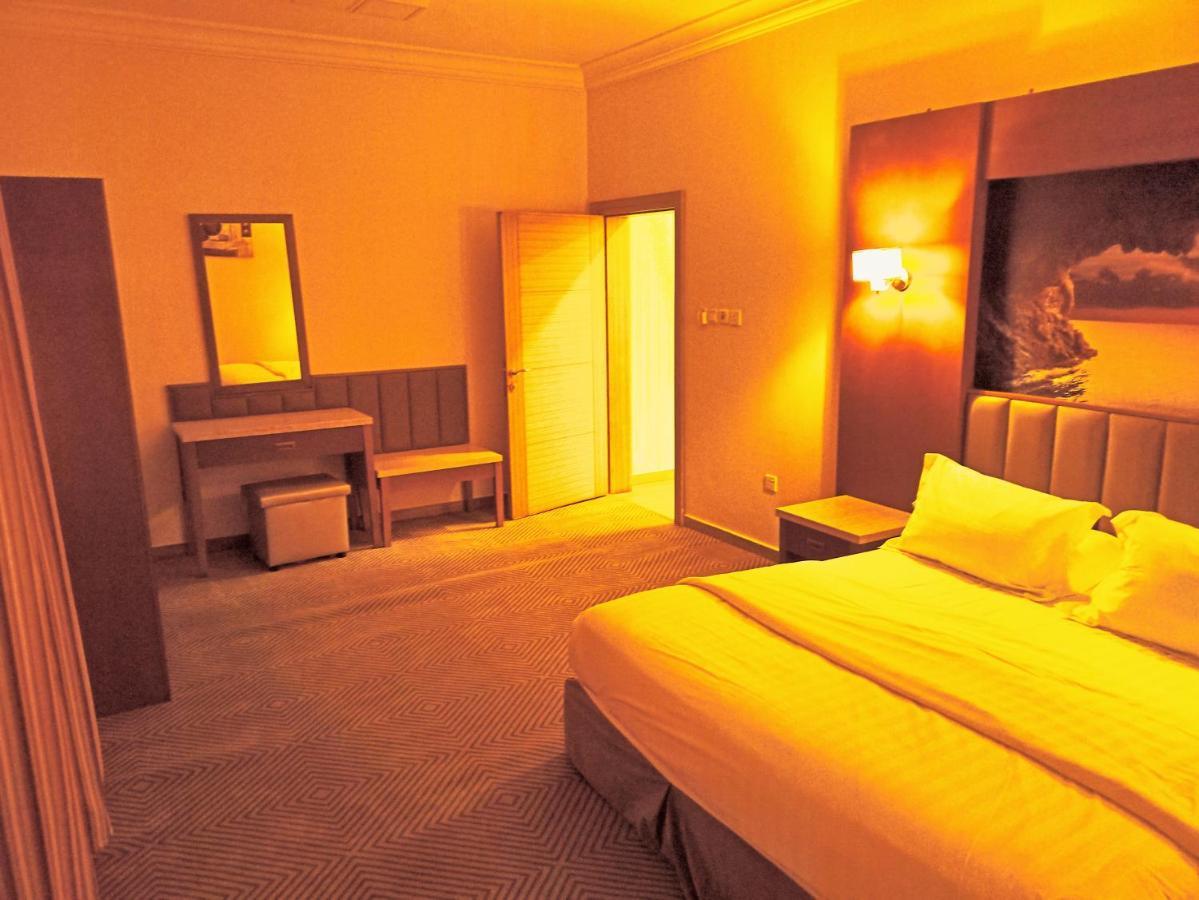 Aparthotel Taraf Yanbu 2 Exteriér fotografie